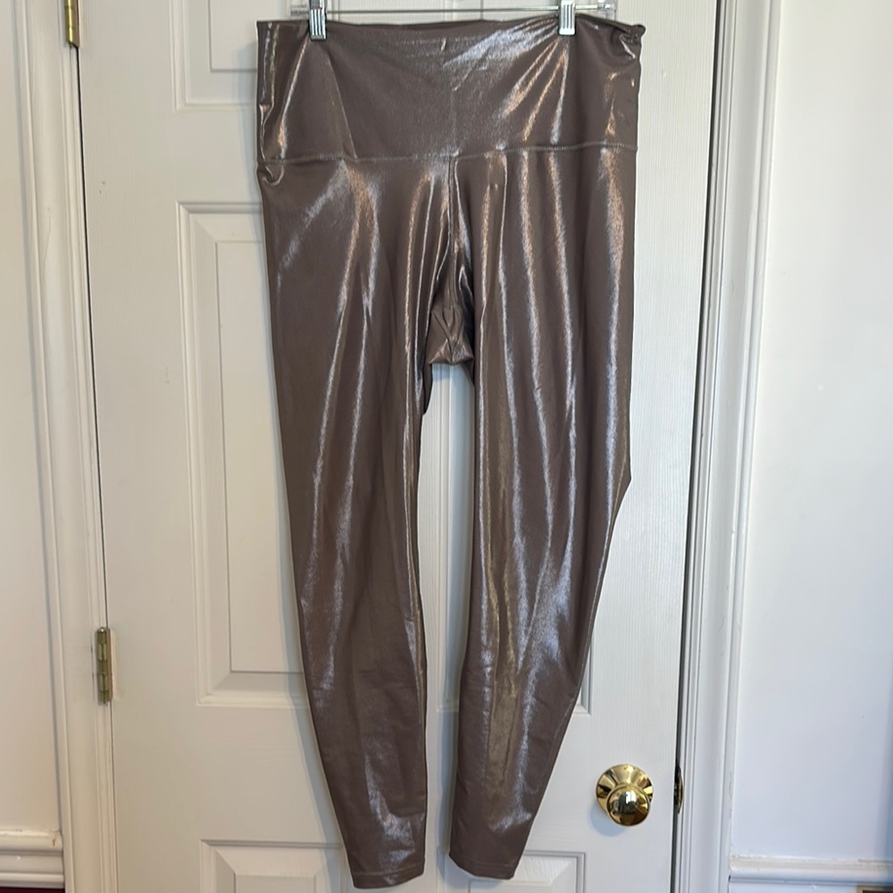 Old Navy Silver Shimmery Leggings Stretchy Full-Length